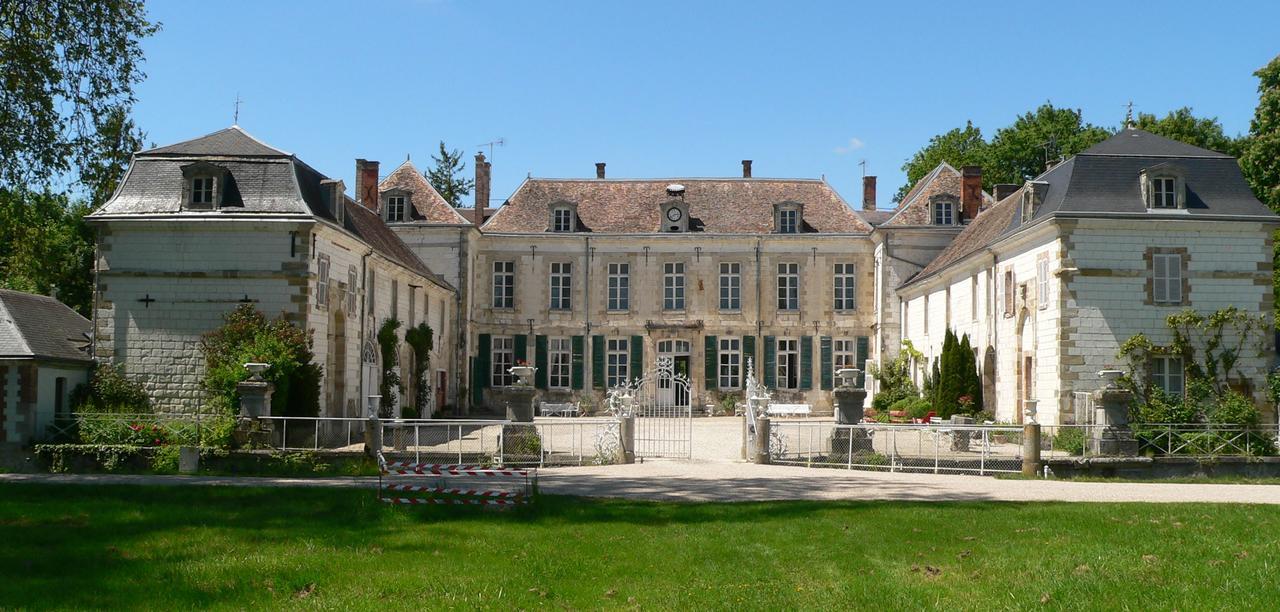 Chateau De Juvigny Hotel Exterior photo